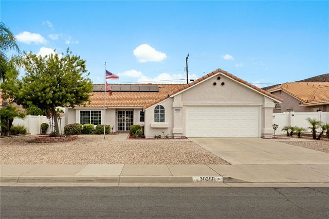 30260 Pebble Beach, Menifee, CA 92586
