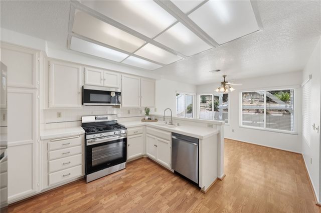 30260 Pebble Beach, Menifee, CA 92586