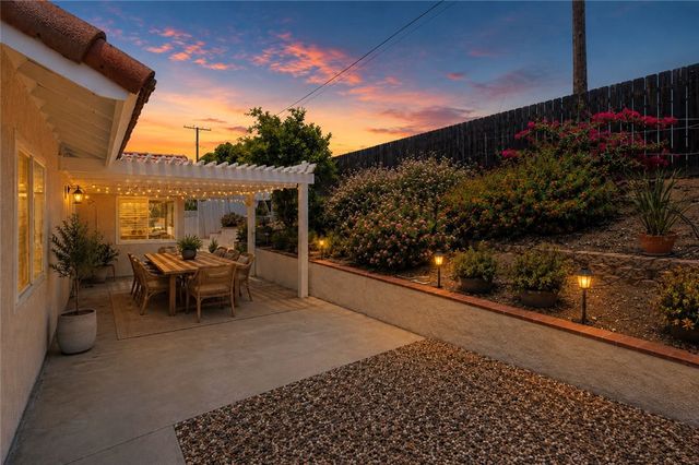 30260 Pebble Beach, Menifee, CA 92586