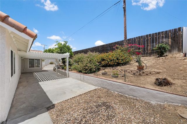 30260 Pebble Beach, Menifee, CA 92586
