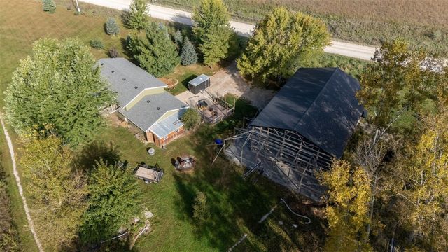 2866 60th Street, Vinton, IA 52349