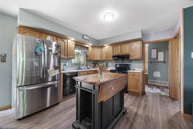 2866 60th Street, Vinton, IA 52349