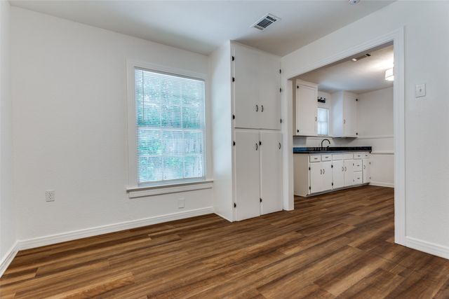 4104 Valentine Street, Fort Worth, TX 76107