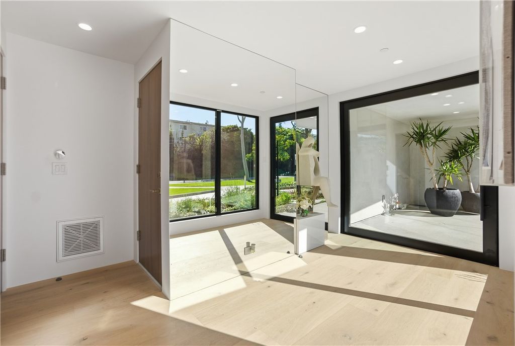 2910 Bayside, Corona Del Mar, CA 92625 — photo 3