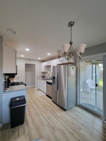 3821 Abilene Ct, Modesto, CA 95356