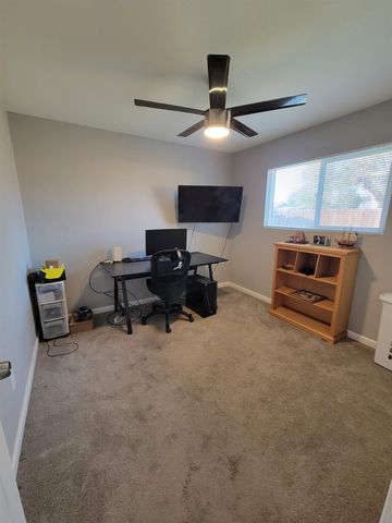 3821 Abilene Ct, Modesto, CA 95356