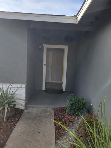 3821 Abilene Ct, Modesto, CA 95356
