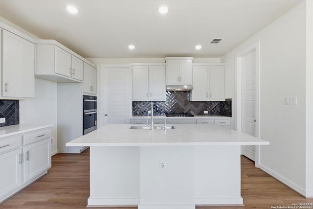 15318 Golden Prairie, San Antonio, TX 78247