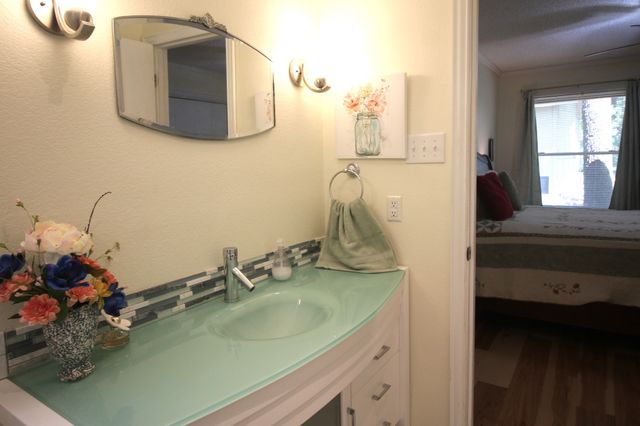 600 Runaway Bay Drive, Runaway Bay, TX 76426