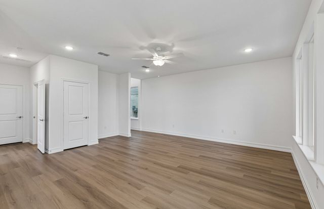1024 Hammy Lane, Aubrey, TX 76227