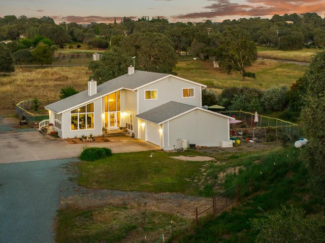 15440 Barney Rd, Plymouth, CA 95669