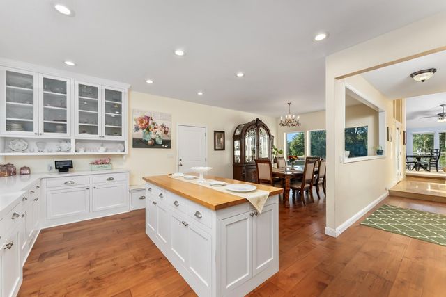 15440 Barney Rd, Plymouth, CA 95669