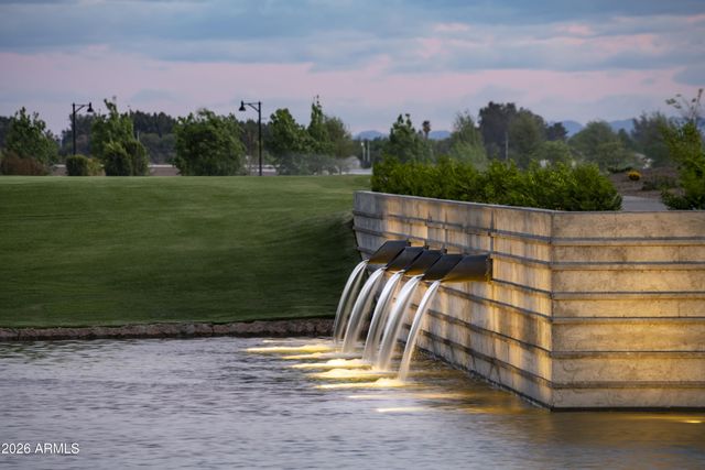 17776 W WHITEFISH Drive, Surprise, AZ 85388