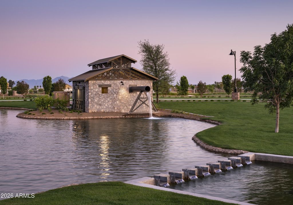 Image 48 of property listing at 17776 W WHITEFISH Drive, Surprise, AZ 85388