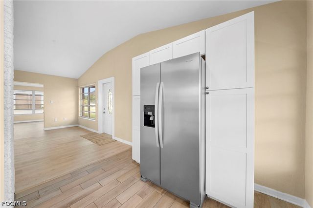 275 lakeview DR, North Fort Myers, FL 33917