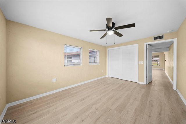 275 lakeview DR, North Fort Myers, FL 33917