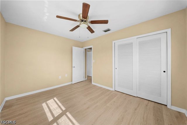 275 lakeview DR, North Fort Myers, FL 33917