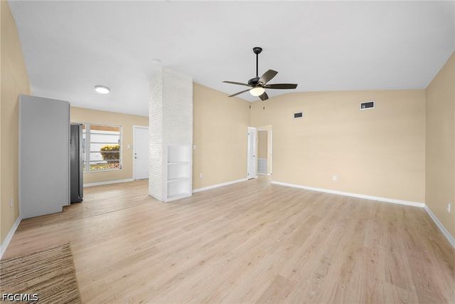 275 lakeview DR, North Fort Myers, FL 33917