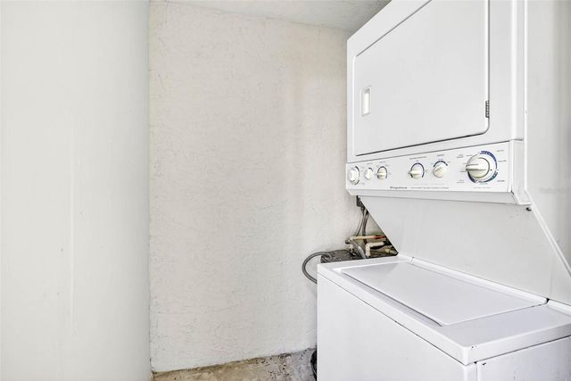 7809 NIAGARA AVENUE 2105, Tampa, FL 33617