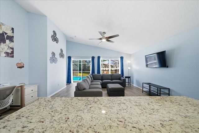 632 BLOOMINGDALE DRIVE, Davenport, FL 33897