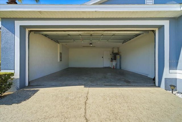 632 BLOOMINGDALE DRIVE, Davenport, FL 33897