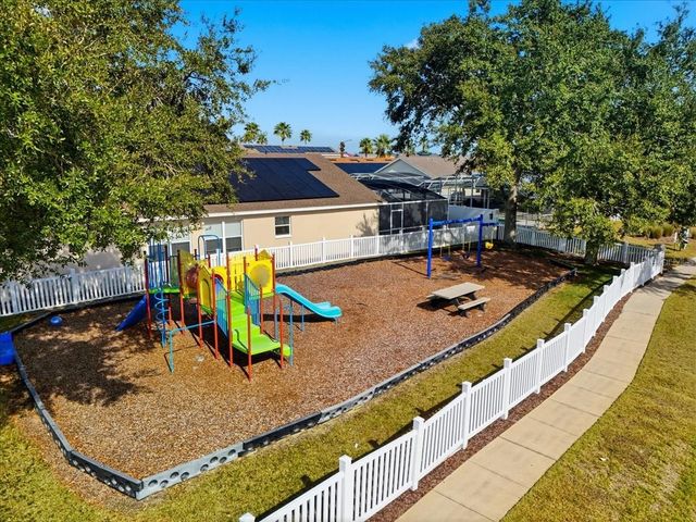 632 BLOOMINGDALE DRIVE, Davenport, FL 33897