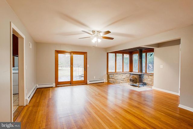 937 PALMERS MILL RD, Media, PA 19063