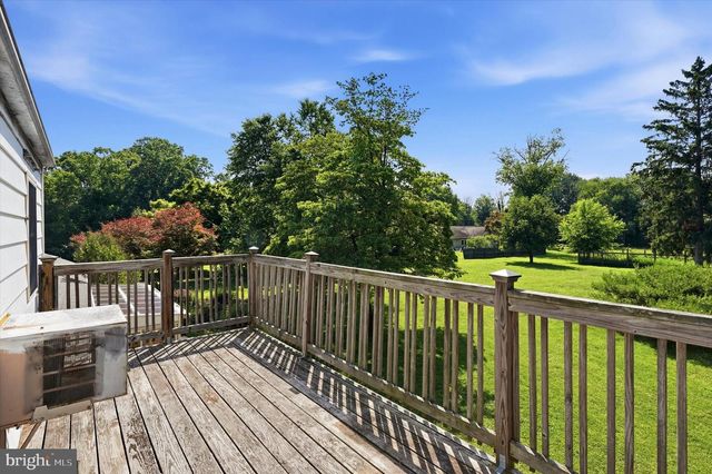 937 PALMERS MILL RD, Media, PA 19063