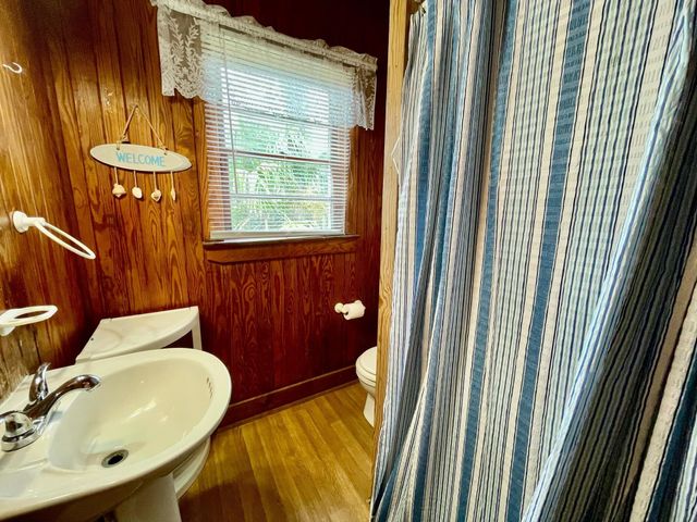 133 Palmetto Boulevard, Edisto Beach, SC 29438