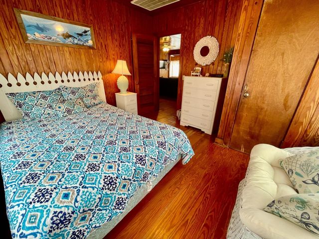 133 Palmetto Boulevard, Edisto Beach, SC 29438