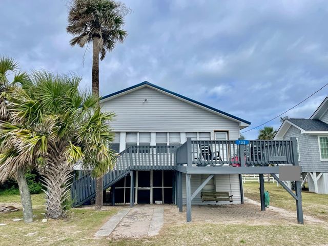 133 Palmetto Boulevard, Edisto Beach, SC 29438