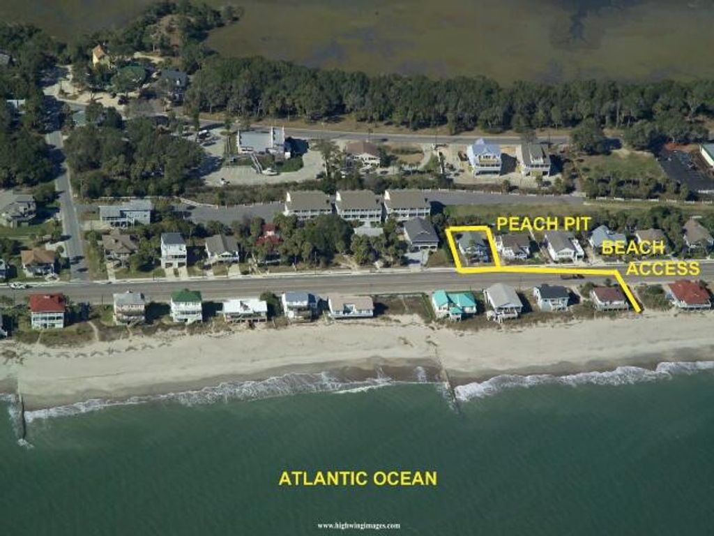133 Palmetto Boulevard, Edisto Beach, SC 29438