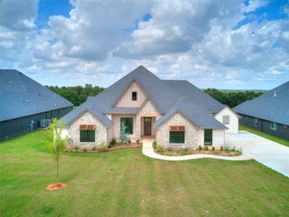 2263 Winter Creek Boulevard, Blanchard, OK 73010