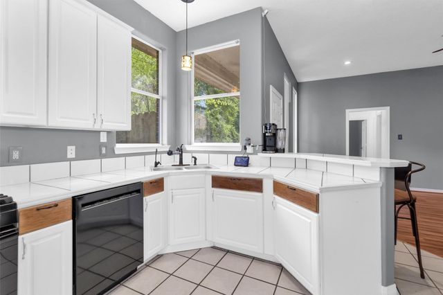 4910 Pleasure Lake Drive, Willis, TX 77318