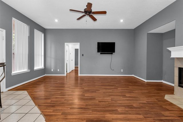 4910 Pleasure Lake Drive, Willis, TX 77318
