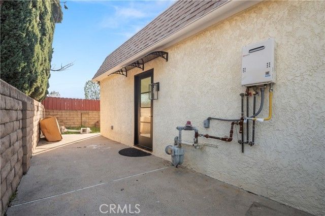 20473 Shamrock Pl, Chatsworth (los Angeles), CA 91311