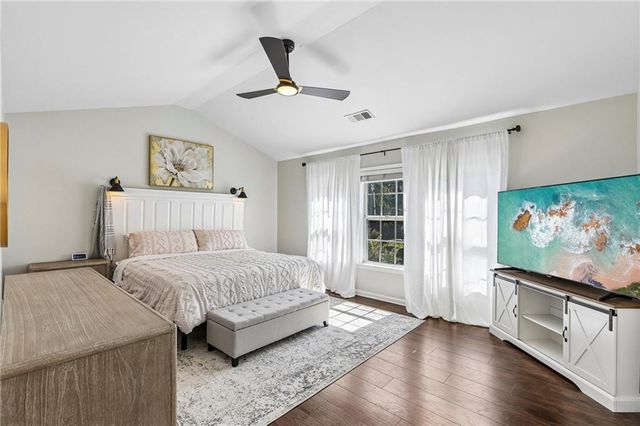 5052 Raventhorpe Court, Suwanee, GA 30024