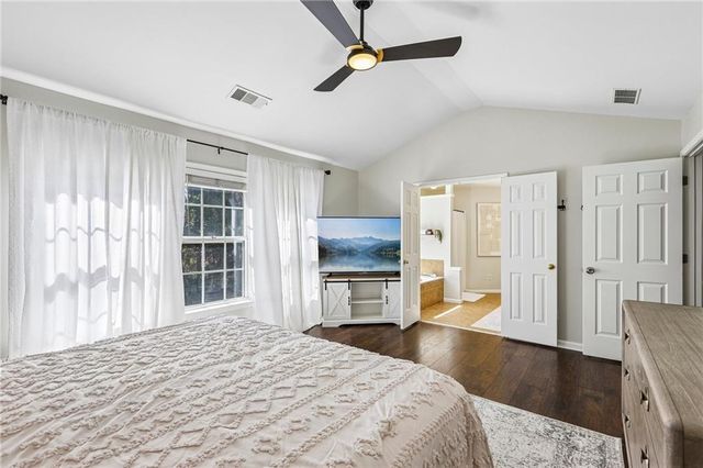 5052 Raventhorpe Court, Suwanee, GA 30024
