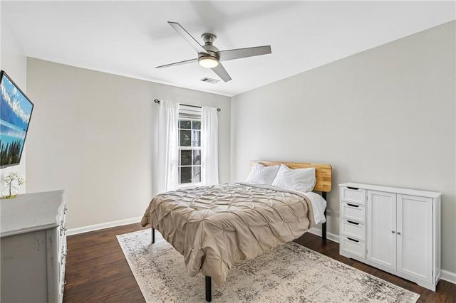5052 Raventhorpe Court, Suwanee, GA 30024