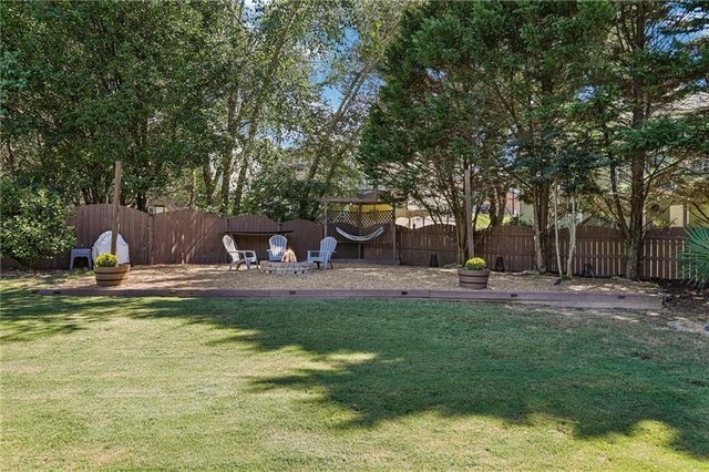 5052 Raventhorpe Court, Suwanee, GA 30024