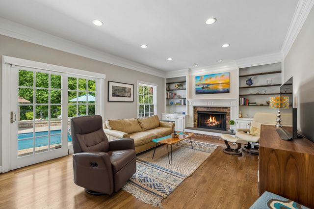 1470 Tyne Blvd, Nashville, TN 37215