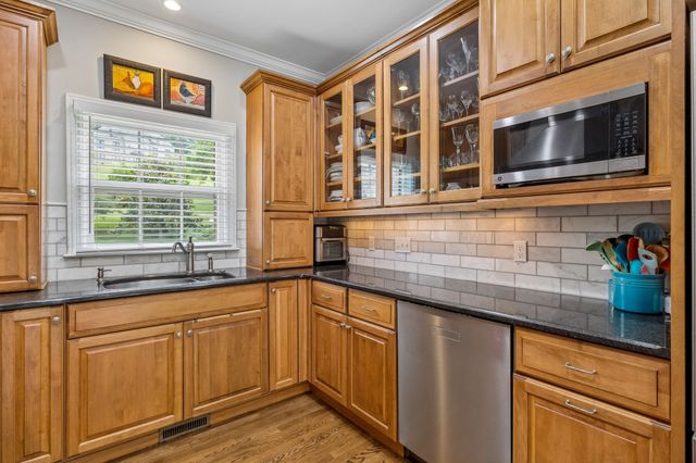 1470 Tyne Blvd, Nashville, TN 37215