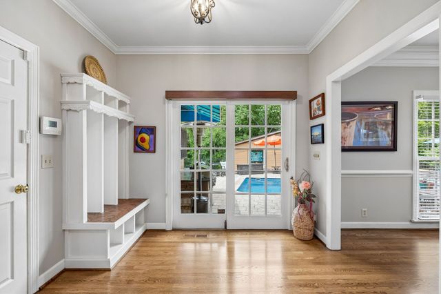 1470 Tyne Blvd, Nashville, TN 37215