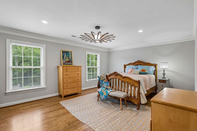 1470 Tyne Blvd, Nashville, TN 37215