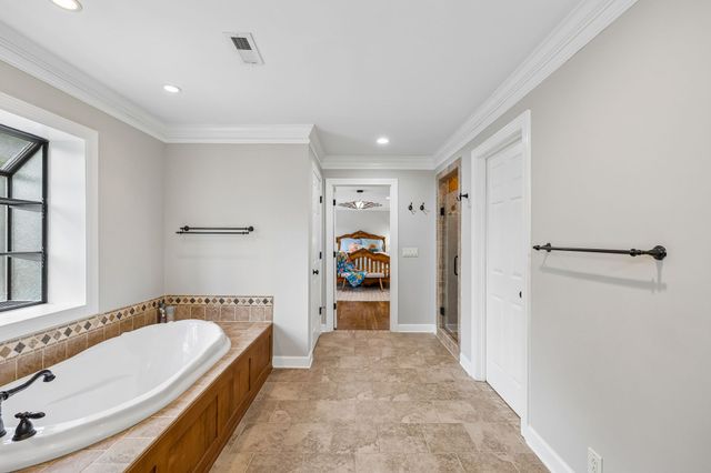 1470 Tyne Blvd, Nashville, TN 37215