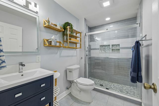 1470 Tyne Blvd, Nashville, TN 37215