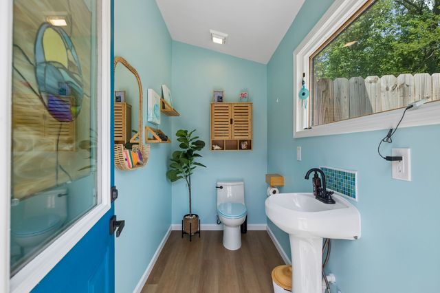 1470 Tyne Blvd, Nashville, TN 37215