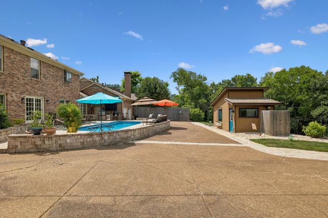 1470 Tyne Blvd, Nashville, TN 37215