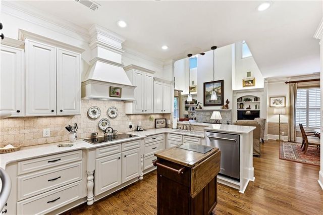 860 Candler Street 9, Gainesville, GA 30501