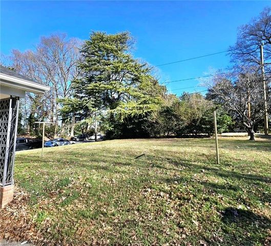 800 Bluford Street, Greensboro, NC 27401